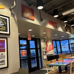 Raising Cane's Chicken Fingers