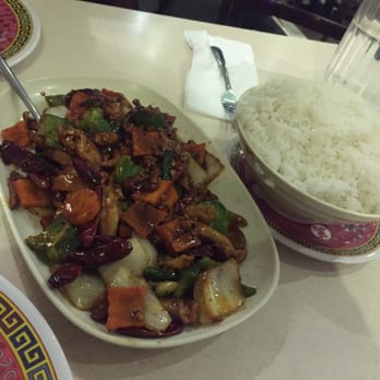 Lucky Chinese Restaurant - Kung Pao chicken - Hakka Near Me - Scarborough, Ontario