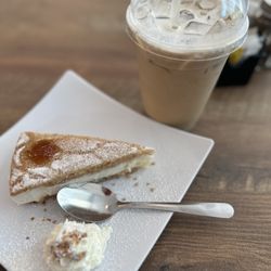 Suga Suga Naples Cafe - You need to go to Suga Suga and try their pear hazelnut cake! Thank me later!!!