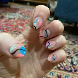 Extensions, gel manicure & design