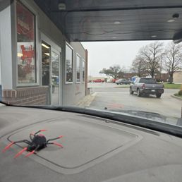 Drive tru