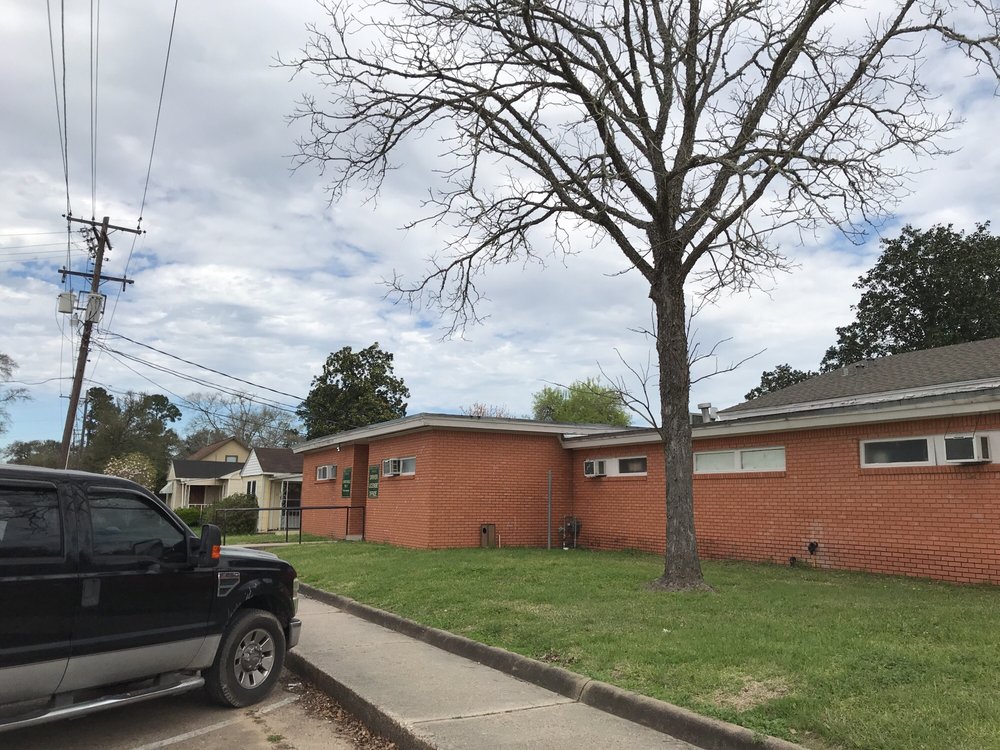 DRIVERS LICENSE OFFICE Updated October 2024 2103 Cos St, Liberty