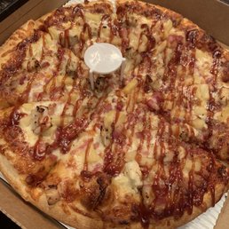 Medium Hawaiian Pizza