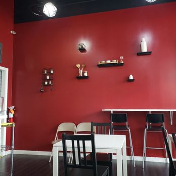 Nem Nuong & Rolls - Interior design - Vietnamese Near Me - Houston, Texas Nem Nuong & Rolls - Interior design - Vietnamese Near Me - Houston, Texas