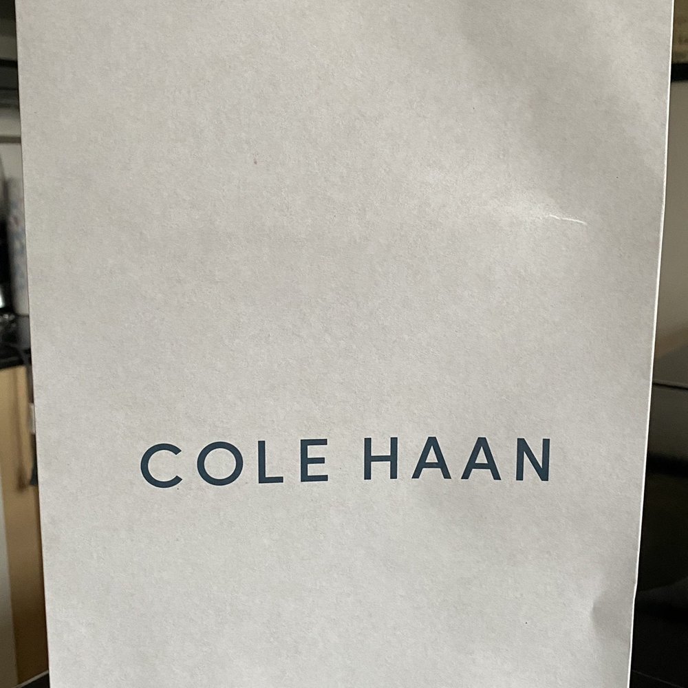 Cole Haan - Shoe Stores Near Me - Rosemont, Illinois
