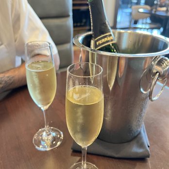 Mad Bene - Ferrari Brut - Italian Near Me - Kapolei, Hawaii Mad Bene - Ferrari Brut - Italian Near Me - Kapolei, Hawaii