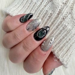 Lotus Nail Lounge
