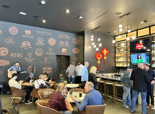 Parry's Pizzeria & Taphouse by null