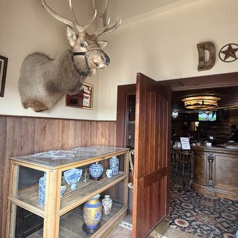 Phở Hà Nội - Interior- entry - Vietnamese Near Me - Kalispell, Montana Phở Hà Nội - Interior- entry - Vietnamese Near Me - Kalispell, Montana