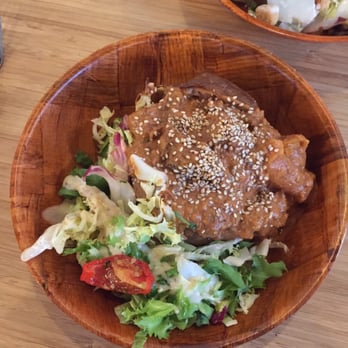 Tapatat - Albertine (bintje bœuf sauce arachide) - Cafes Near Me - Ixelles, BRU Tapatat - Albertine (bintje bœuf sauce arachide) - Cafes Near Me - Ixelles, BRU