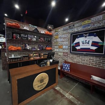 Anchor Bar Leesburg - Reception - Chicken Wings Near Me - Leesburg, Virginia