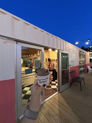KOKOS Ice Cream Scoop Shop OneC1TY by null