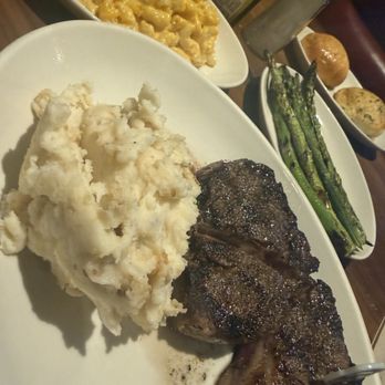 Wood Ranch Manhattan Beach - Rib Eye, Kids Mac & Cheese, asparagus, and mashed potatoes - American Near Me - Manhattan Beach, California Wood Ranch Manhattan Beach - Rib Eye, Kids Mac & Cheese, asparagus, and mashed potatoes - American Near Me - Manhattan Beach, California