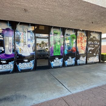 Hot Shot Smoke Shop - Vape Shops Near Me - Bloomington, California Hot Shot Smoke Shop - Vape Shops Near Me - Bloomington, California