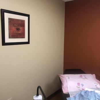 Foothills Urogynecology, PC - Exam room - Urologists Near Me - Denver, Colorado Foothills Urogynecology, PC - Exam room - Urologists Near Me - Denver, Colorado