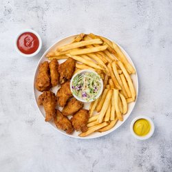 Tom's Pizza & Sandwich Shop - Chicken Wing Dinner