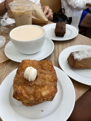 Saint Frank Coffee by null