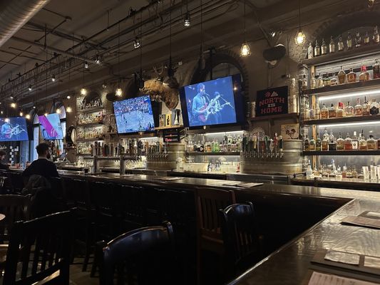 Loose Moose / Antler Room by null