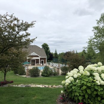 Sun Outdoors Petoskey Bay Harbor - Beautiful grounds - Campgrounds Near Me - Petoskey, Michigan