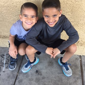 3D Kutz - Lovin their fresh cuts!! Does anyone else's kids love their visit to the barber this much? - Barbers Near Me - Albuquerque, New Mexico