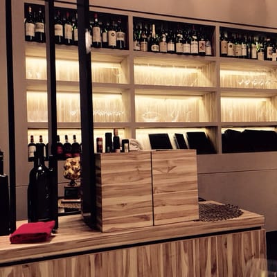 Garibaldi Italian Restaurant & Bar by null