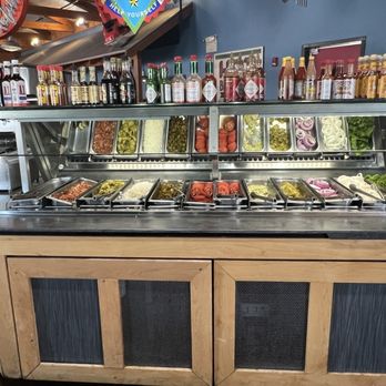 Fuddruckers - Burgers Near Me - Albuquerque, New Mexico