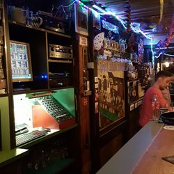 Funzl - Die Bar