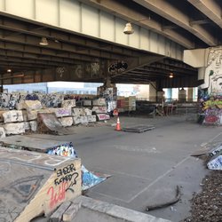 Garfield Park - Skating park.
