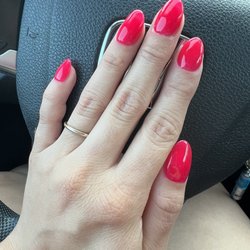 Hyun Nail & Spa - Manicure