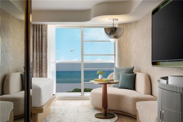 Andaz Miami Beach, by Hyatt by null