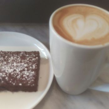 Cupitol Coffee & Eatery - Brownie and latte - Coffee & Tea Near Me - Evanston, Illinois