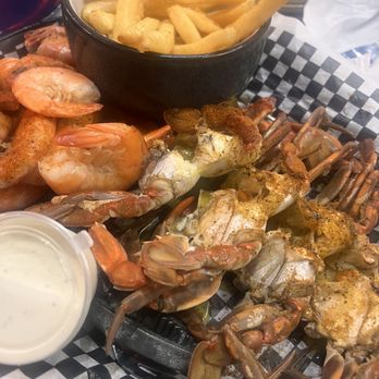 Mr. Shuck's Seafood - Blue Crab Platter - Seafood Near Me - Brunswick, Georgia Mr. Shuck's Seafood - Blue Crab Platter - Seafood Near Me - Brunswick, Georgia