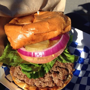 Gameday Grill - 10.11.16: Classic burger $8. 7 oz patty. Tasty! - Food Trucks Near Me Gameday Grill - 10.11.16: Classic burger $8. 7 oz patty. Tasty! - Food Trucks Near Me