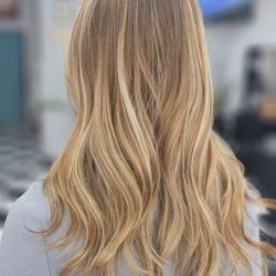 Elegance's Hair Design