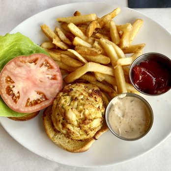 Rusty Scupper - Crab cake sandwich - Seafood Near Me - Baltimore, Maryland