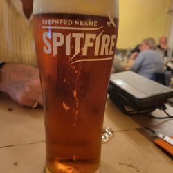 Café du Grütli - Rouge Biere