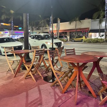 Alma Mexicana - Cute tables - Mexican Near Me - Miami Beach, Florida Alma Mexicana - Cute tables - Mexican Near Me - Miami Beach, Florida