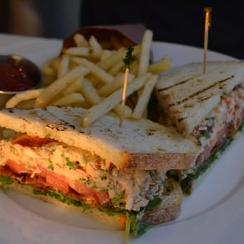 Blu Restaurant & Bar - lobster club - New American Near Me - Boston, Massachusetts Blu Restaurant & Bar - lobster club - New American Near Me - Boston, Massachusetts