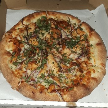 Napoli's Pizza Kitchen - Bbq chicken pizza my favorite type of pizza ,First timer tho tasting it here. - Pizza Near Me - Van Nuys, California