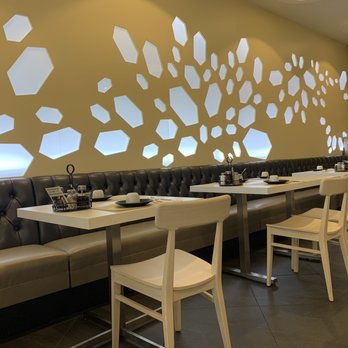 Sam Woo Cafe - Interior - Desserts Near Me - Artesia, California