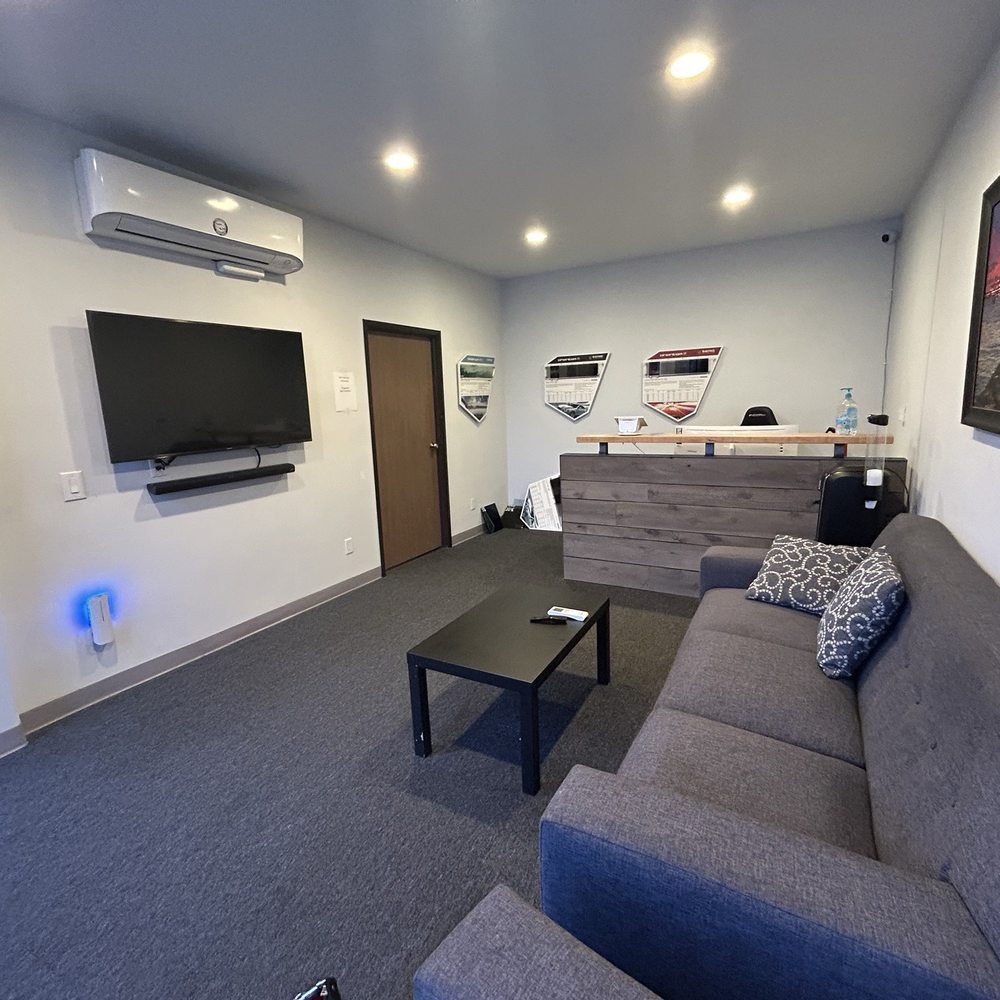 The Local Tint Shop - office/lounge to hangout while waiting and they have WiFi - Car Window Tinting Near Me - Santee, California The Local Tint Shop - office/lounge to hangout while waiting and they have WiFi - Car Window Tinting Near Me - Santee, California