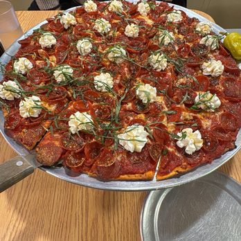 Novel Pizza Cafe - Hot Pep - Pizza Near Me - Chicago, Illinois