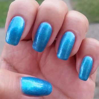 Daisy Nail - Beautiful gel manicure!! - Nail Salons Near Me - Minneapolis, Minnesota