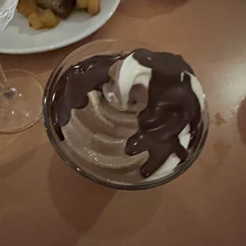 Gufo - Chocolate vanilla ice cream twist - Pizza Near Me - Cambridge, Massachusetts Gufo - Chocolate vanilla ice cream twist - Pizza Near Me - Cambridge, Massachusetts