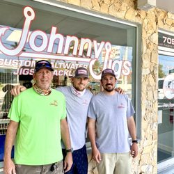 Johnny Jigs - Johnny, Will, & Chris at the Front door