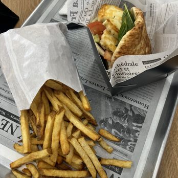 De Babel - Grilled Halloumi Sandwich and Fresh Cut Fries - Mediterranean Near Me - Scottsdale, Arizona De Babel - Grilled Halloumi Sandwich and Fresh Cut Fries - Mediterranean Near Me - Scottsdale, Arizona