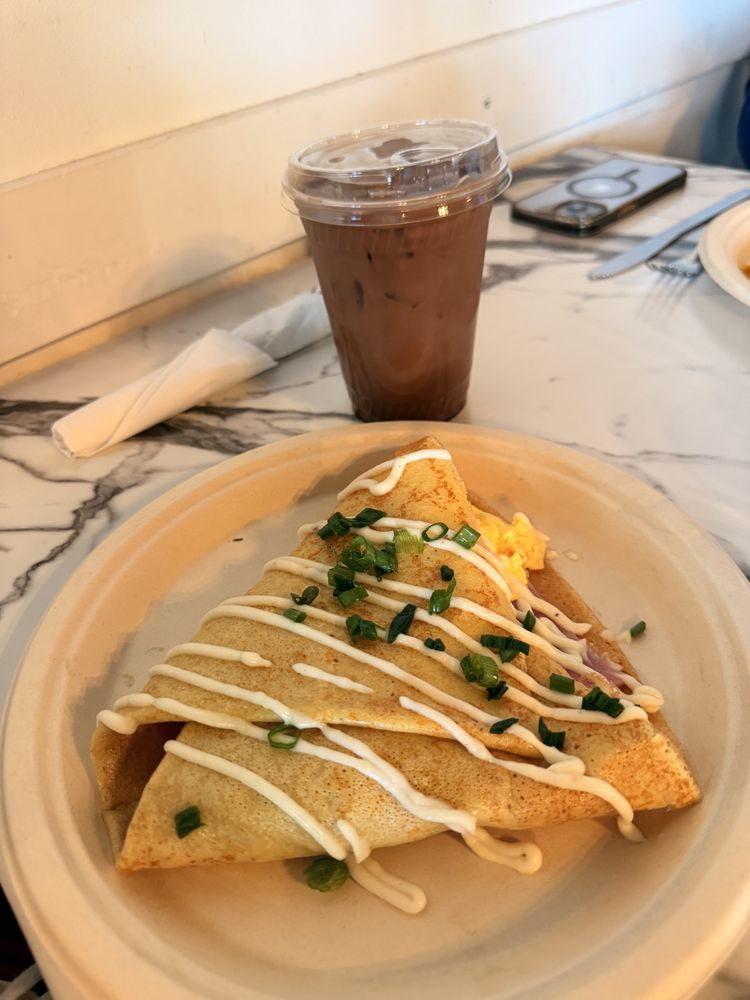 Social spots from Saint Charles Coffee & Creperie