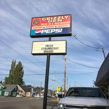 Grizzly Den - American Near Me - Hoquiam, Washington