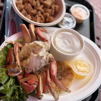 Giovanni's Fish Market - Poke bites served w 2 sauces on the side for dipping Half crab w bread and cup of clam chowder (special of the day) - Seafood Near Me - Morro Bay, California Giovanni's Fish Market - Poke bites served w 2 sauces on the side for dipping Half crab w bread and cup of clam chowder (special of the day) - Seafood Near Me - Morro Bay, California