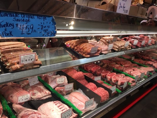 Giunta's Prime Shop by null